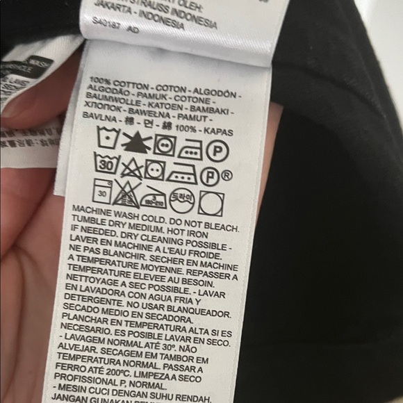 Levi's Black Denim Shirt Dress - Picture 6 of 6